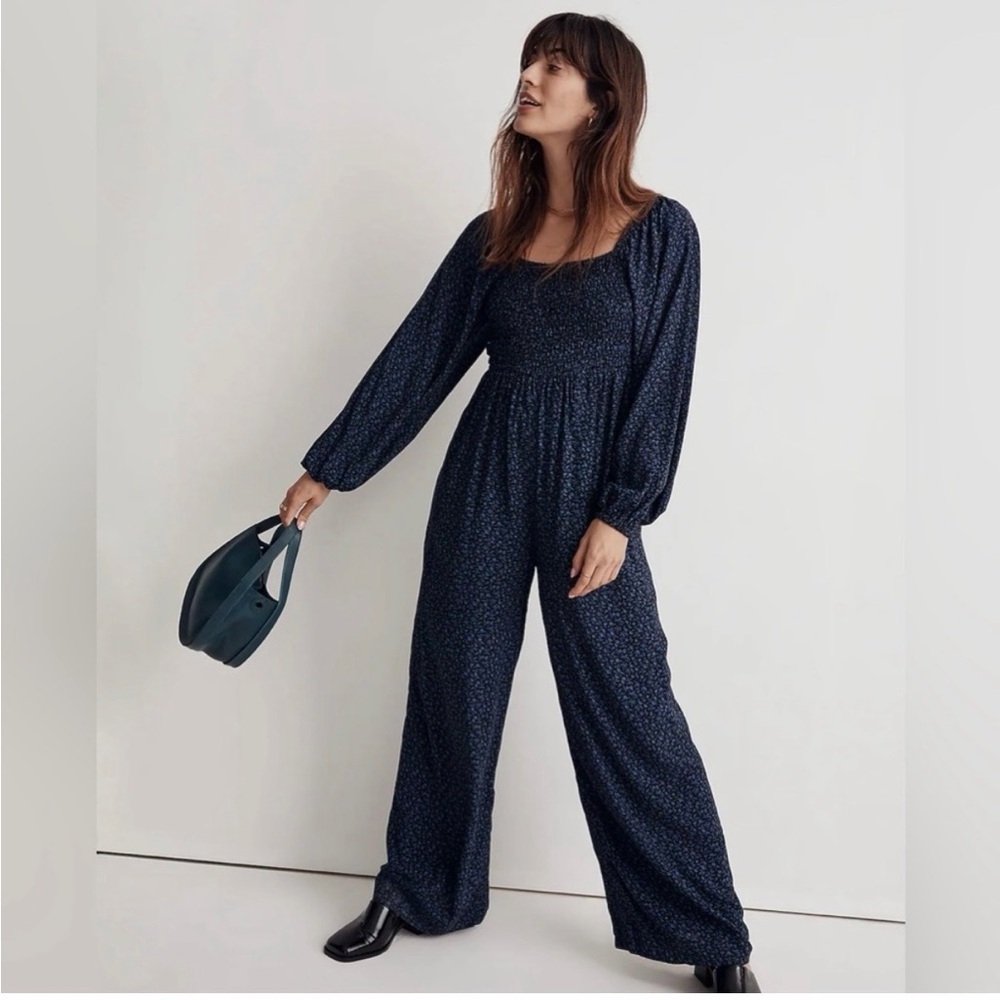 MADEWELL NWOT Women’s Navy Floral Smocked JUMPSUIT